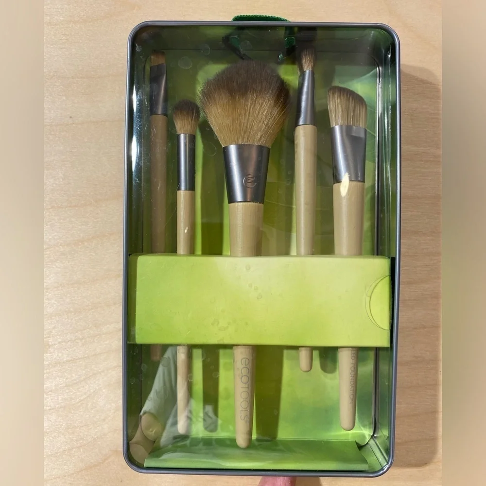 Ecotools Set of 5 Makeup Brushes (EM)